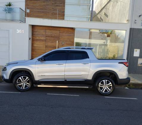 FIAT TORO 2.0 16V TURBO DIESEL VOLCANO 4WD AT9